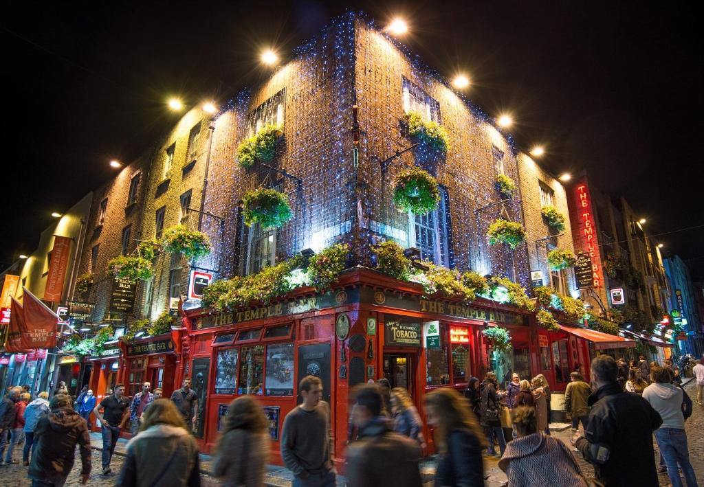 Temple Bar Lane Hotel, The Ultimate Stay in Dublin’s Lively Cultural ...